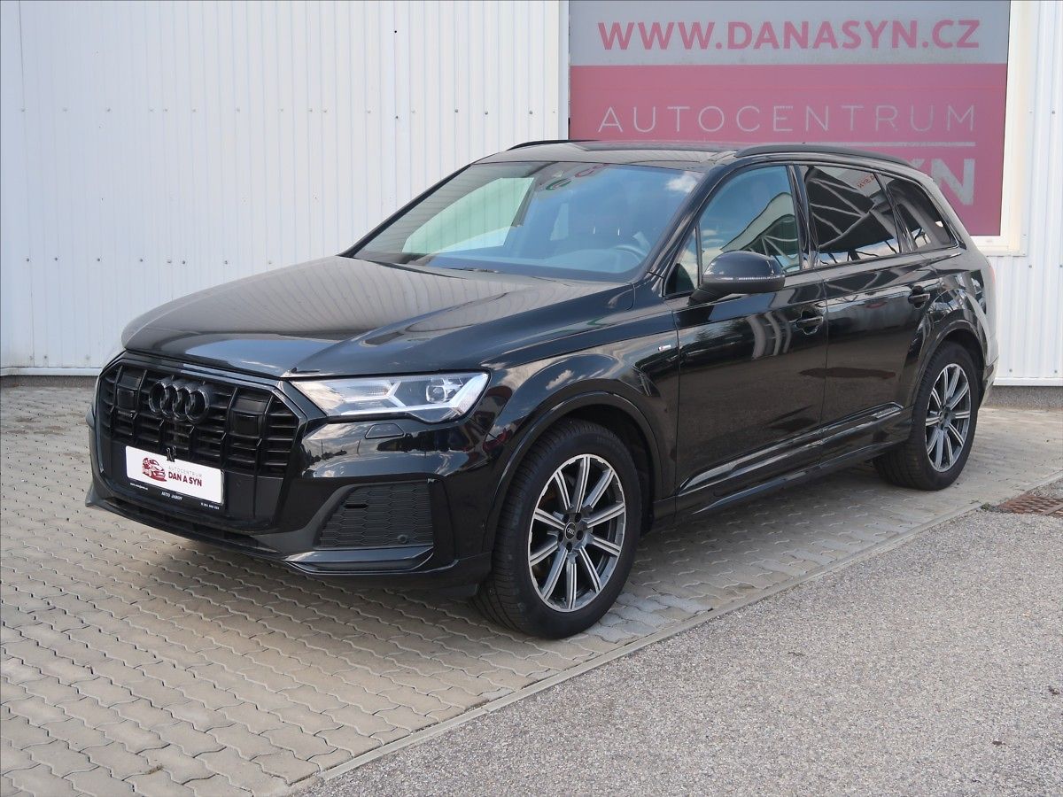 Audi Q7 3,0 TDI quattro  S line