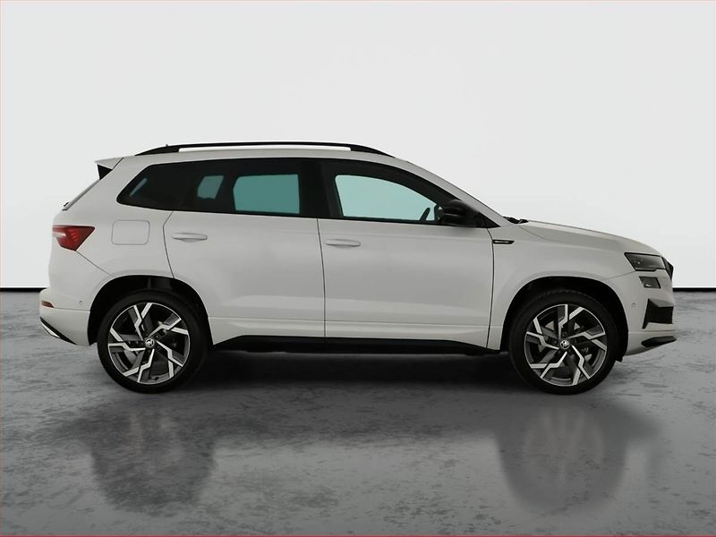 Škoda Karoq (2024) 2.0 TDI, Sportline, Navigace - fotka 6 z 16