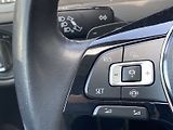 Volkswagen Golf (2020) Variant 2.0 TDI DSG 4Motion Al - náhled 20