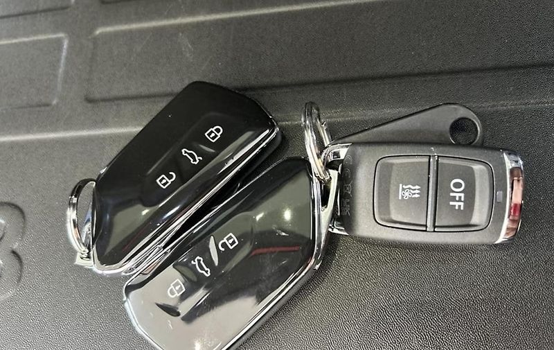Škoda Superb Sportline 2.0 TSI 4x4 Tažné - fotka 17 z 17