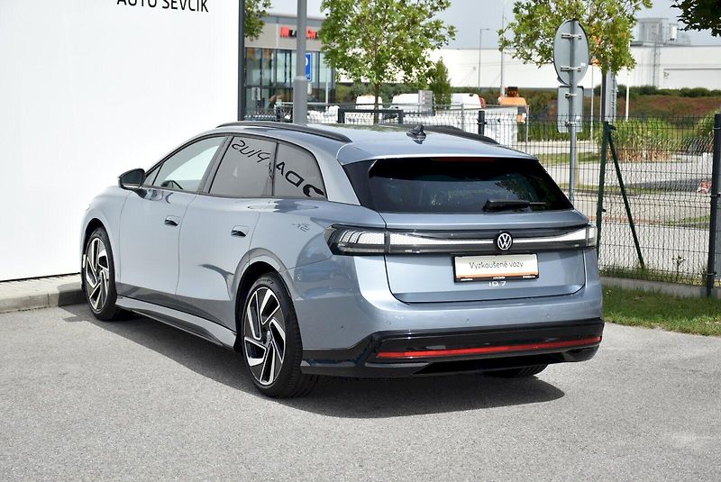 Volkswagen ID.7 Tourer (2024) Pro S People 210kW 86kWh - fotka 7 z 34