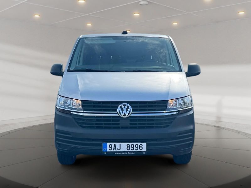 Volkswagen Transporter (2022) COMBI T6 2.0TDI 110kW CZ DPH - fotka 2 z 11