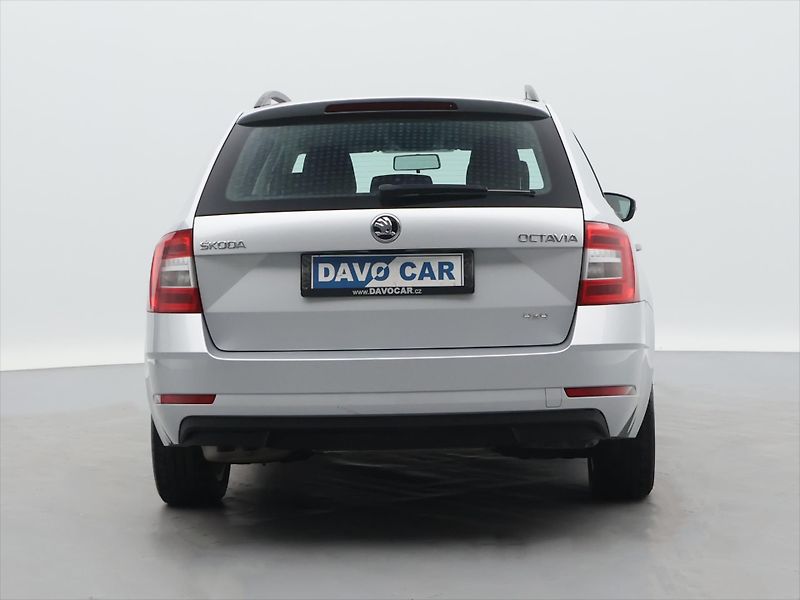 Škoda Octavia 1,6 TDI 85kW Ambition 4x4 CZ - fotka 6 z 28