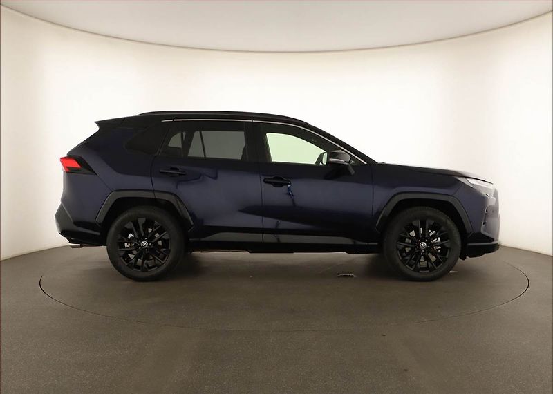 Toyota RAV4 (2025) 2.5 Hybrid, Kamera - fotka 6 z 19