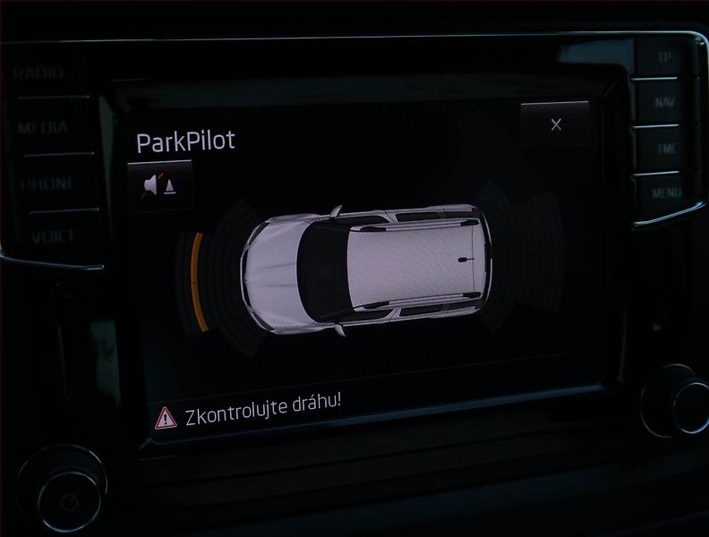 Škoda Yeti (2015) GreenLine 1.6 TDI, Navi - fotka 19 z 20