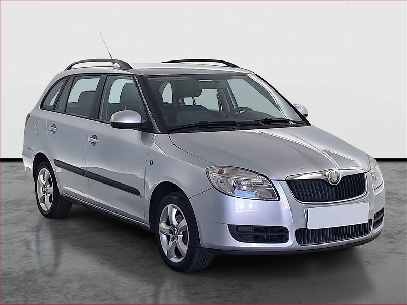 Škoda Fabia (2009) Ambiente 1.4 16V, po STK - fotografie inzerátu