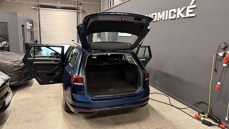 Volkswagen Passat (2023) 2.0TDI,DSG,ZÁRUKA,LED,DIESEL - fotka 19 z 60