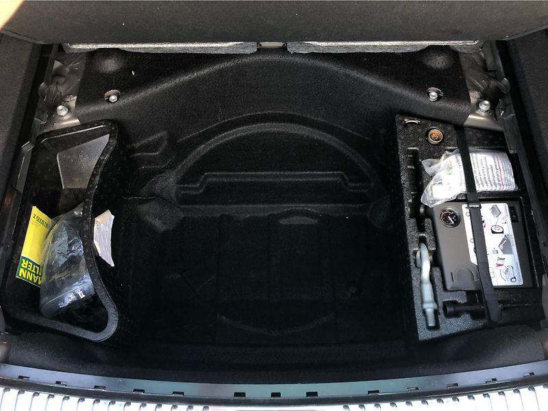 Volkswagen Touareg 3,0TDi 180kW - fotka 29 z 30