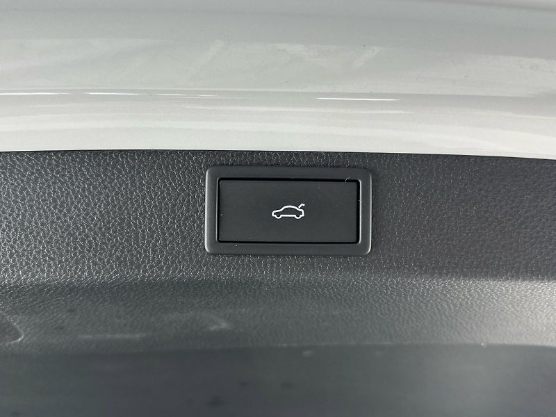 Škoda Karoq (2025) DSG 2.0TDI 110kW 4x4 SportLine - fotka 32 z 35