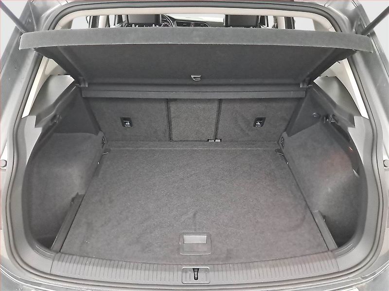 Volkswagen Tiguan (2019) 2.0 TDI - fotka 14 z 22