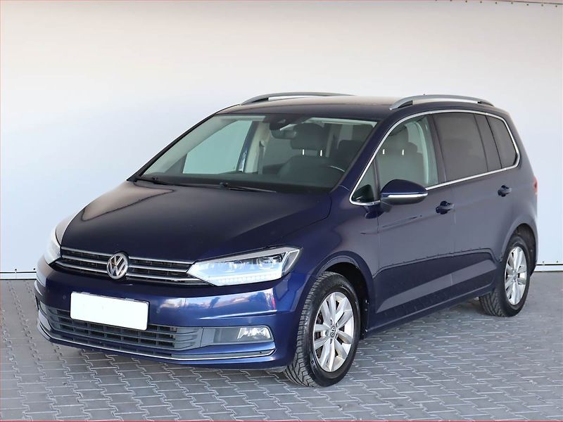 Volkswagen Touran (2018) 1.6 TDI, Automat, Serv.kniha - fotka 2 z 22