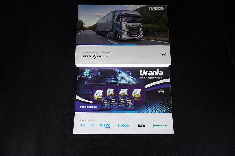 Iveco (2024) AS 440 S57 S-Way tractor unit - fotka 24 z 24