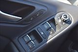 Volkswagen Golf 2,0 GTI 6 PO SERVISE AUTOMAT - náhled 22