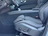 Volvo XC60 (2026) AKCE 4+4 PLUS B5, BLACK EDITIO - náhled 9