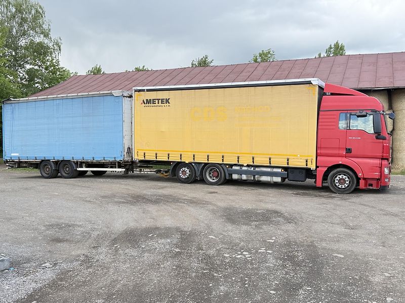 MAN TGX (2011) 24.440 6x2 + Schwarzmuller - fotka 5 z 14