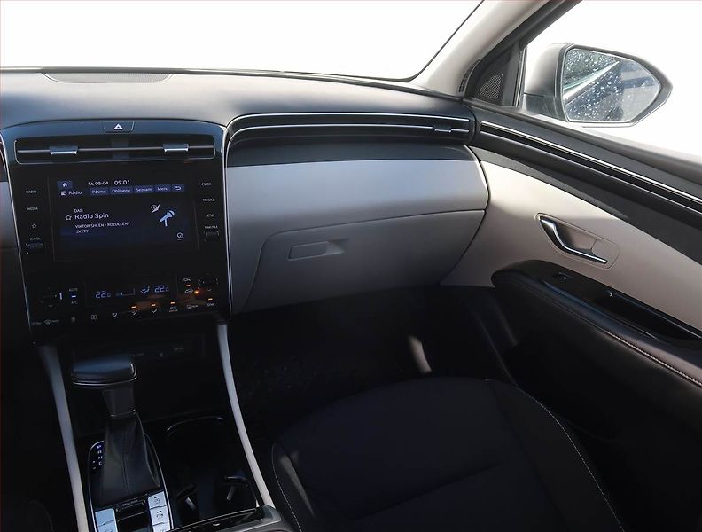 Hyundai Tucson (2022) 1.6 T-GDI 48V MHEV, MHEV - fotka 8 z 20