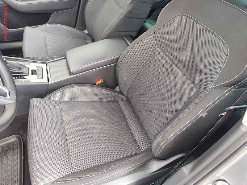Škoda Superb (2020) 2.0TDi, ČR, DSG, LED, kamera - fotka 8 z 31