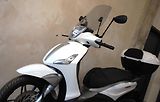 Piaggio Beverly 350 (2015) ABS + ASR - náhled 1