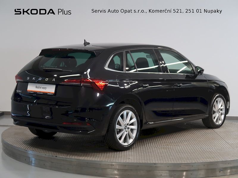 Škoda Scala (2025) TOP SELECTION 1.5TSI 110KW LED - fotka 2 z 35