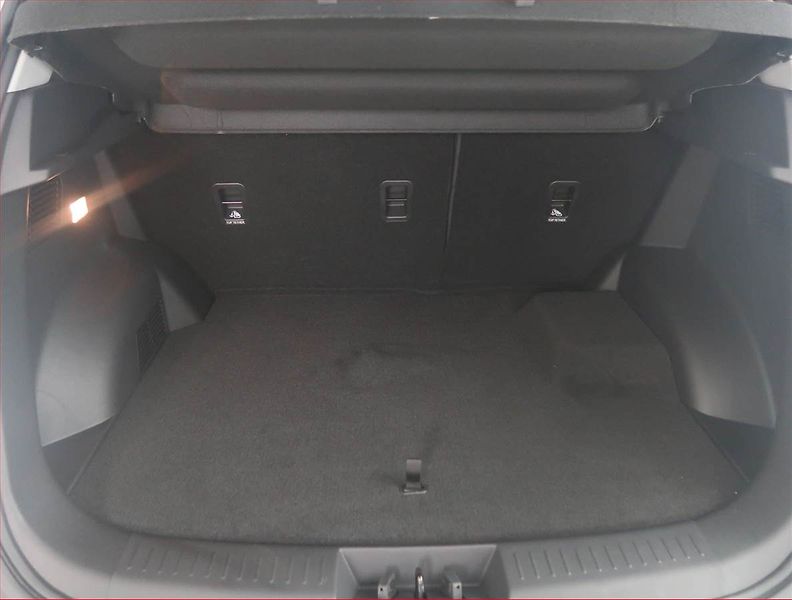 Chery Tiggo 4 HEV (2026) 1.5 Hybrid, UNIQUE - fotka 14 z 15
