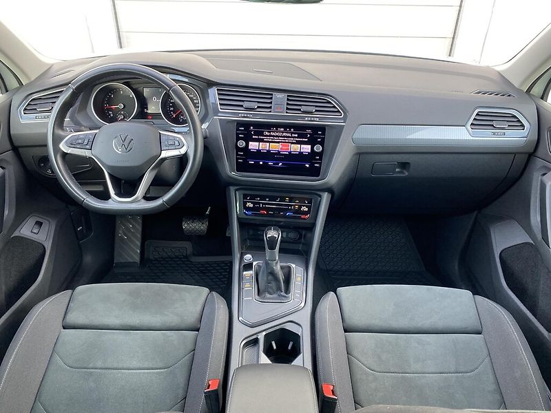 Volkswagen Tiguan 2,0 TDI 110 kW DSG Life - fotka 10 z 28
