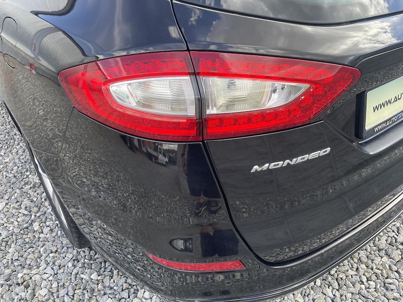 Ford Mondeo 2.0TDCi 150PS MANUAL COMBI STK - fotka 38 z 154