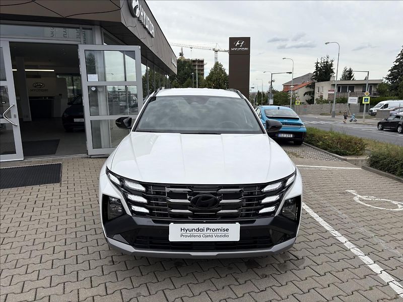 Hyundai Tucson 1,6 T-GDi DCT  GO Czech 4x2 MY - fotka 8 z 17