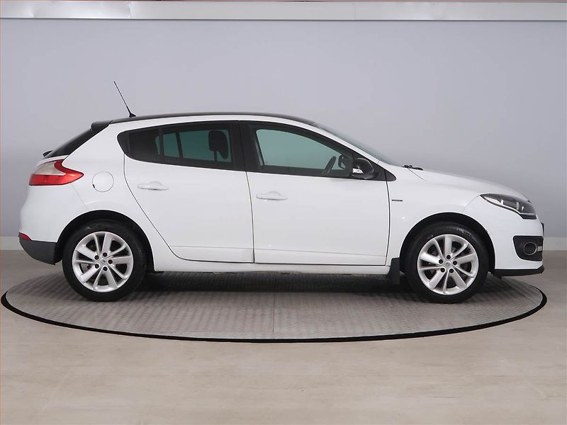 Renault Mégane (2014) Limited 1.6 16V, Tempomat - fotka 6 z 16