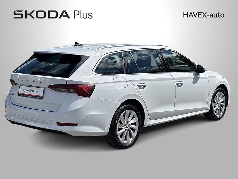 Škoda Octavia (2024) Combi 2.0 TDI DSG Style + - fotka 5 z 28