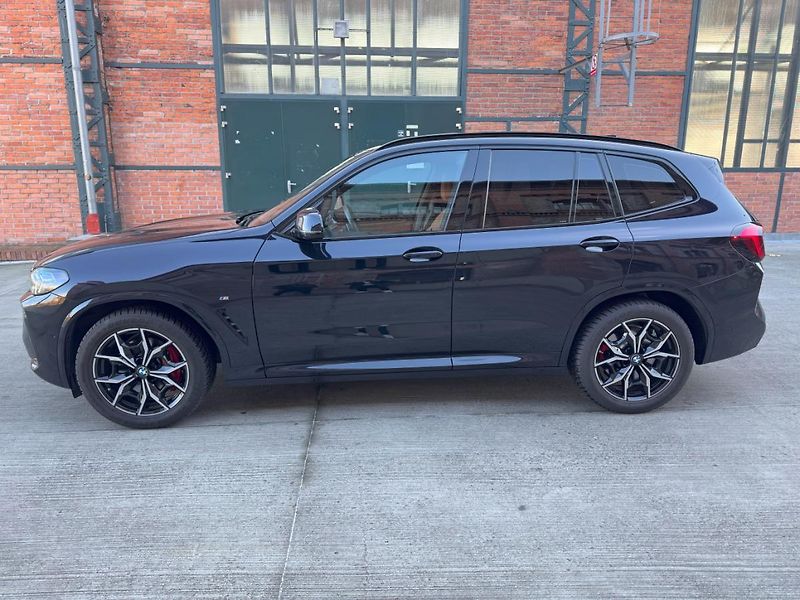 BMW X3 (2024) xDrive20d M paket + tažné - fotka 5 z 34