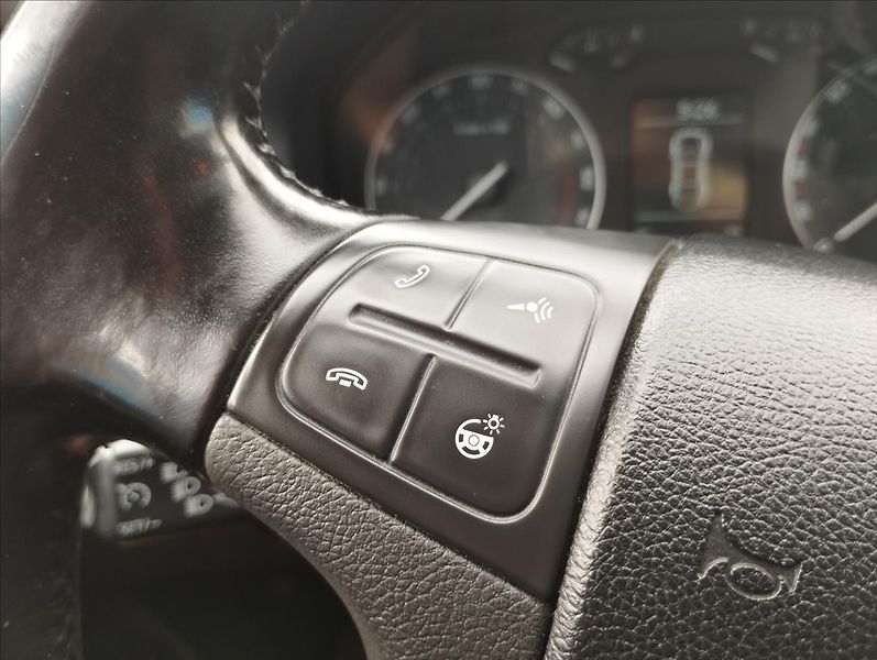 Škoda Octavia 2,0 TDi 103KW Scout 4X4 - fotka 13 z 20