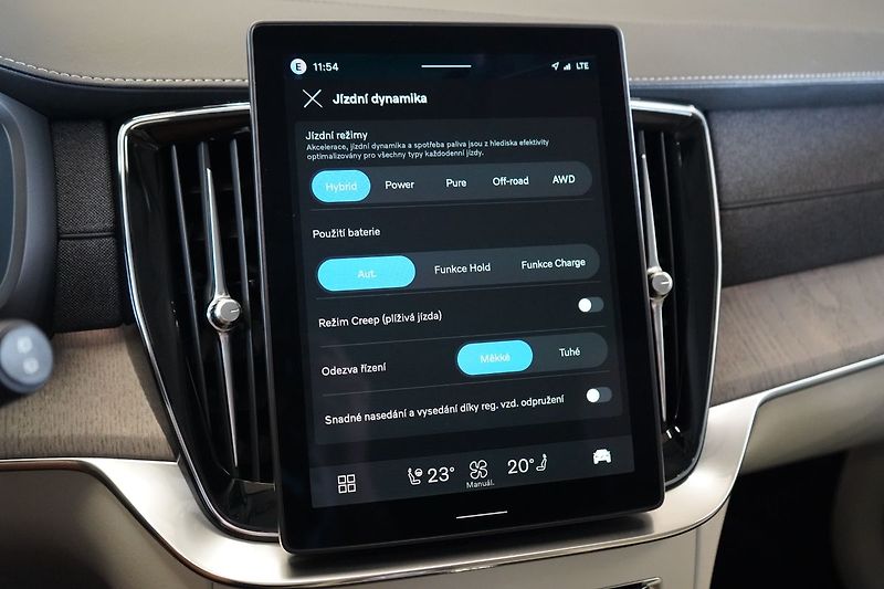 Volvo XC90 T8 PLUS Bright, Vzduch, 360° - fotka 29 z 50