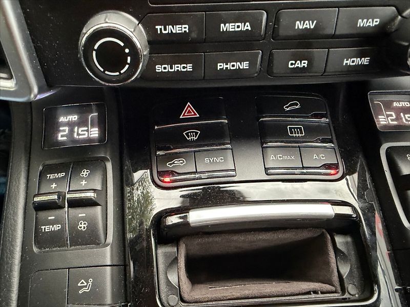 Porsche Cayenne 3,0 TDI  V6 193kW-FACELIFT!! - fotka 26 z 41