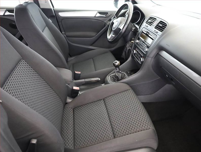 Volkswagen Golf (2009) 1.4 TSI, zamluveno - fotka 7 z 15
