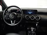 Mercedes-Benz Třídy A (2020) 1.3i, ČR, AC, LED, výhřev - náhled 13