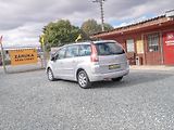 Citroën Grand C4 Picasso (2008) ČR 1.6HDI 80KW – 7SEDADEL - náhled 7