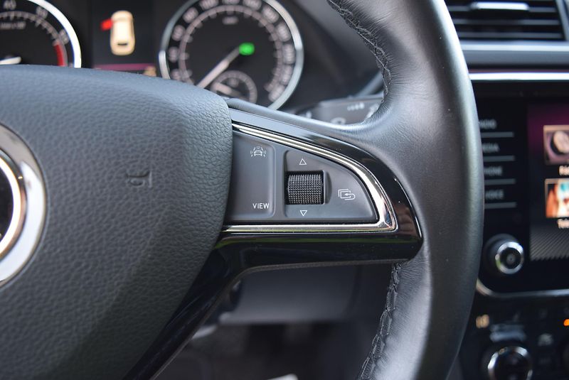 Škoda Superb (2019) 1.5TSI 110kw DSG STYLE PLUS  - fotka 29 z 43