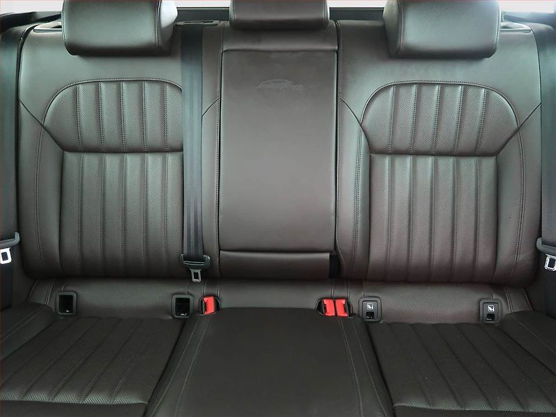 Škoda Superb (2017) Laurin&Klement 2.0 TDI 4x4 - fotka 10 z 24