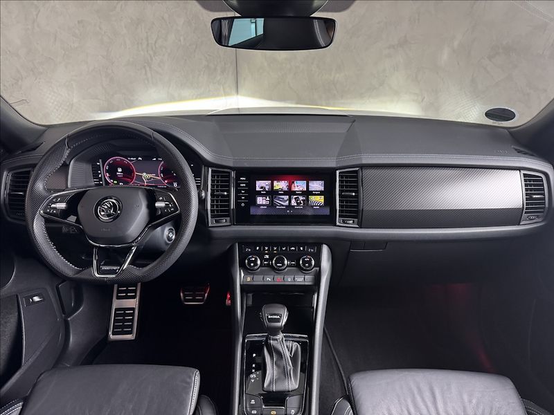 Škoda Kodiaq 2,0 TDi  DSG Sportline Virtual - fotka 18 z 50