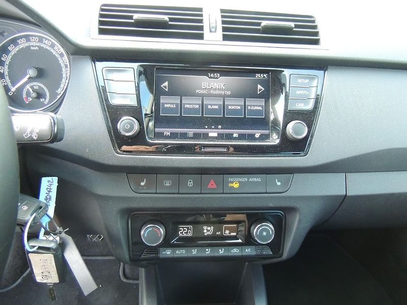 Škoda Fabia (2022) 1.0TSi,70kw,Tour,výbava,ČR1maj - fotka 25 z 51