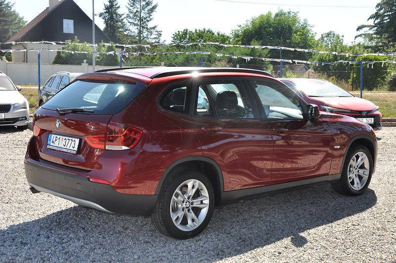 BMW X1 20d xDrive 130kW Automat - fotka 3 z 19