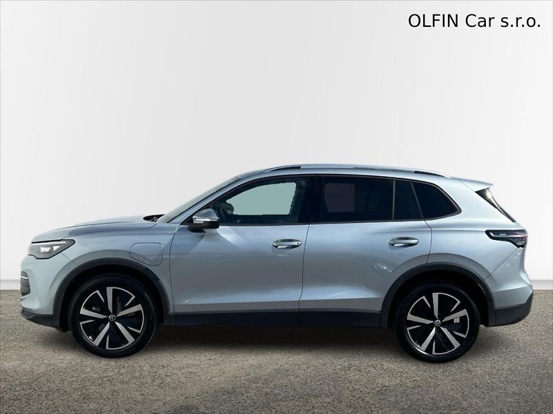 Volkswagen Tiguan 1,5 TSi 110kW 6DSG PEOPLE PHEV - fotka 10 z 29