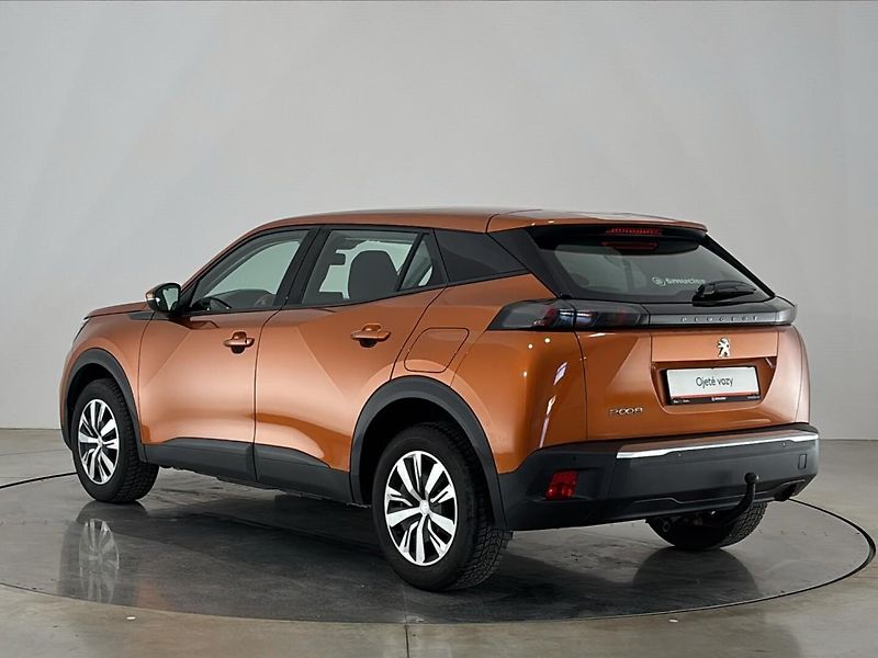 Peugeot 2008 SUV 2008 - fotka 15 z 29