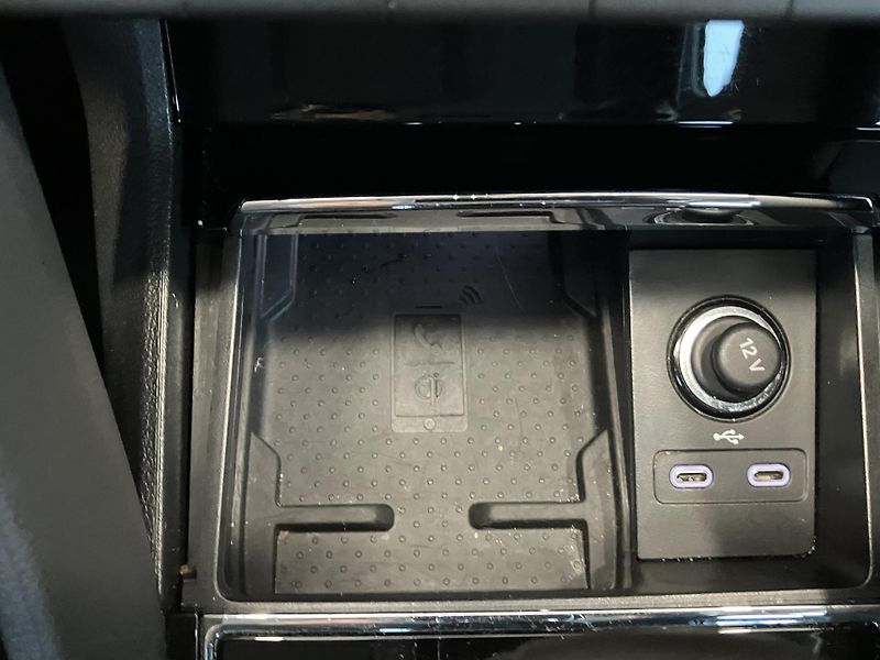 Škoda Karoq 2.0 TDI 85kW Style DSG A7 85kW - fotka 35 z 36