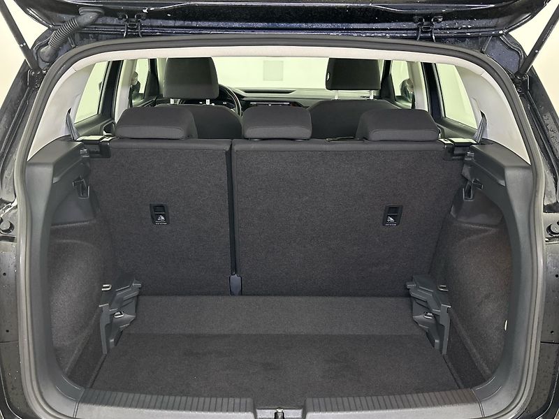 Volkswagen T-Cross LIFE - fotka 10 z 28