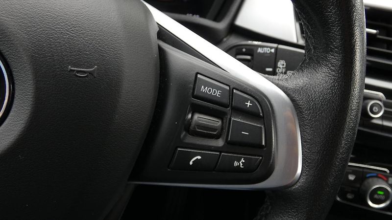 BMW X1 sDrive 18i - fotka 12 z 24