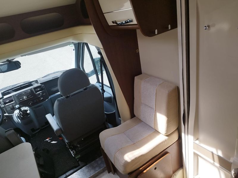 Ford Transit Roller Team 595P KLIMA - fotka 15 z 22