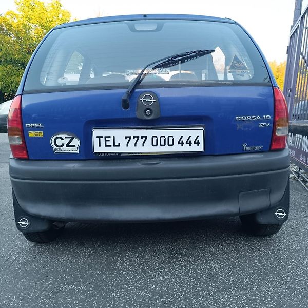 Opel Corsa 1.0-12V/40kW - fotka 5 z 20
