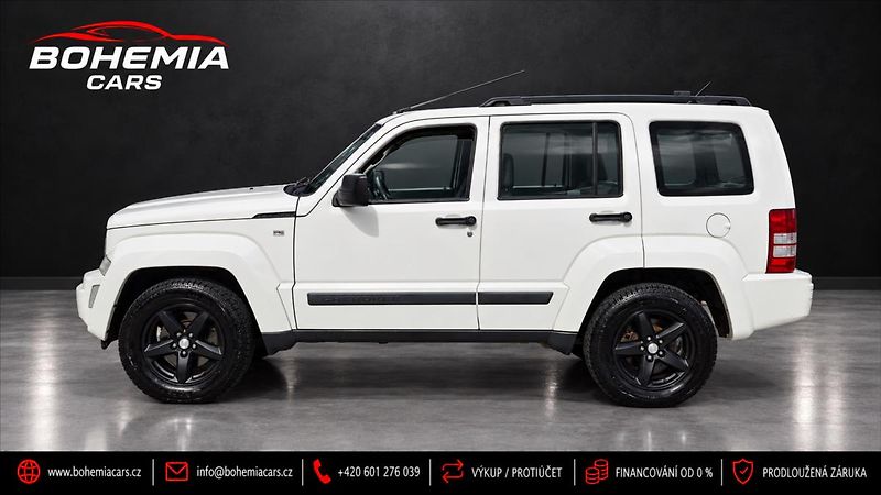 Jeep Cherokee 2,8 CRD L MANUAL ČR - fotka 4 z 10