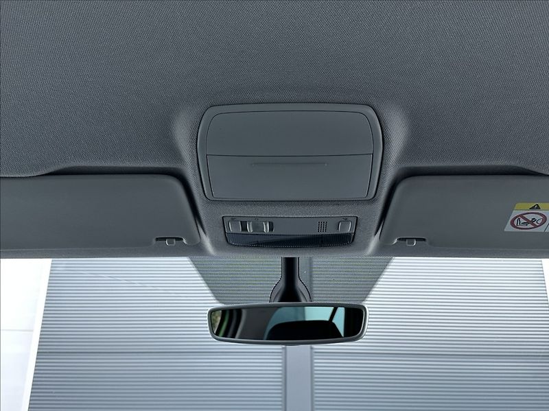 Škoda Fabia 1,0 TSI 110PS  Style Plus - fotka 28 z 53